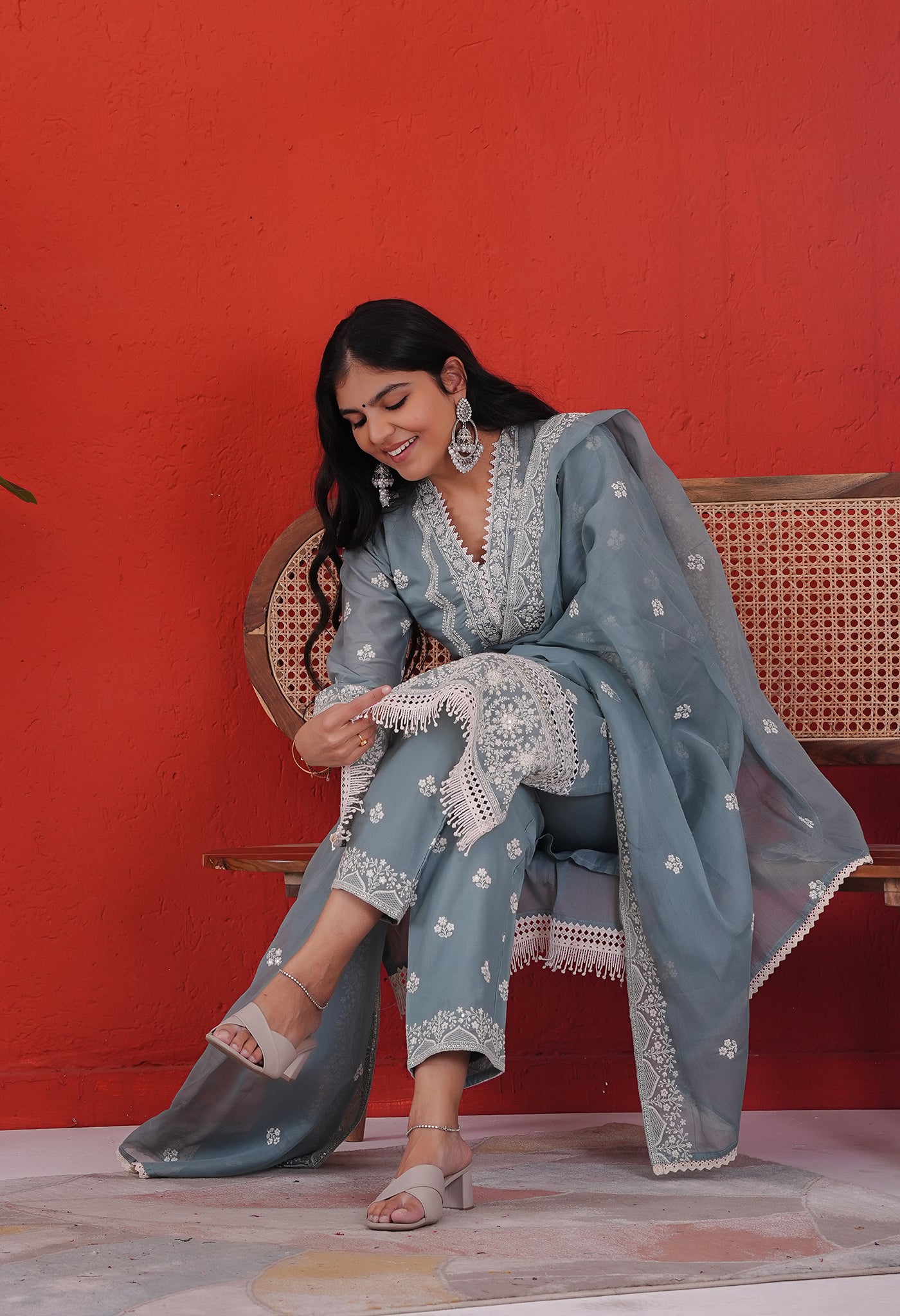 Grey Cotton Suit Set with Thread Work Detailing