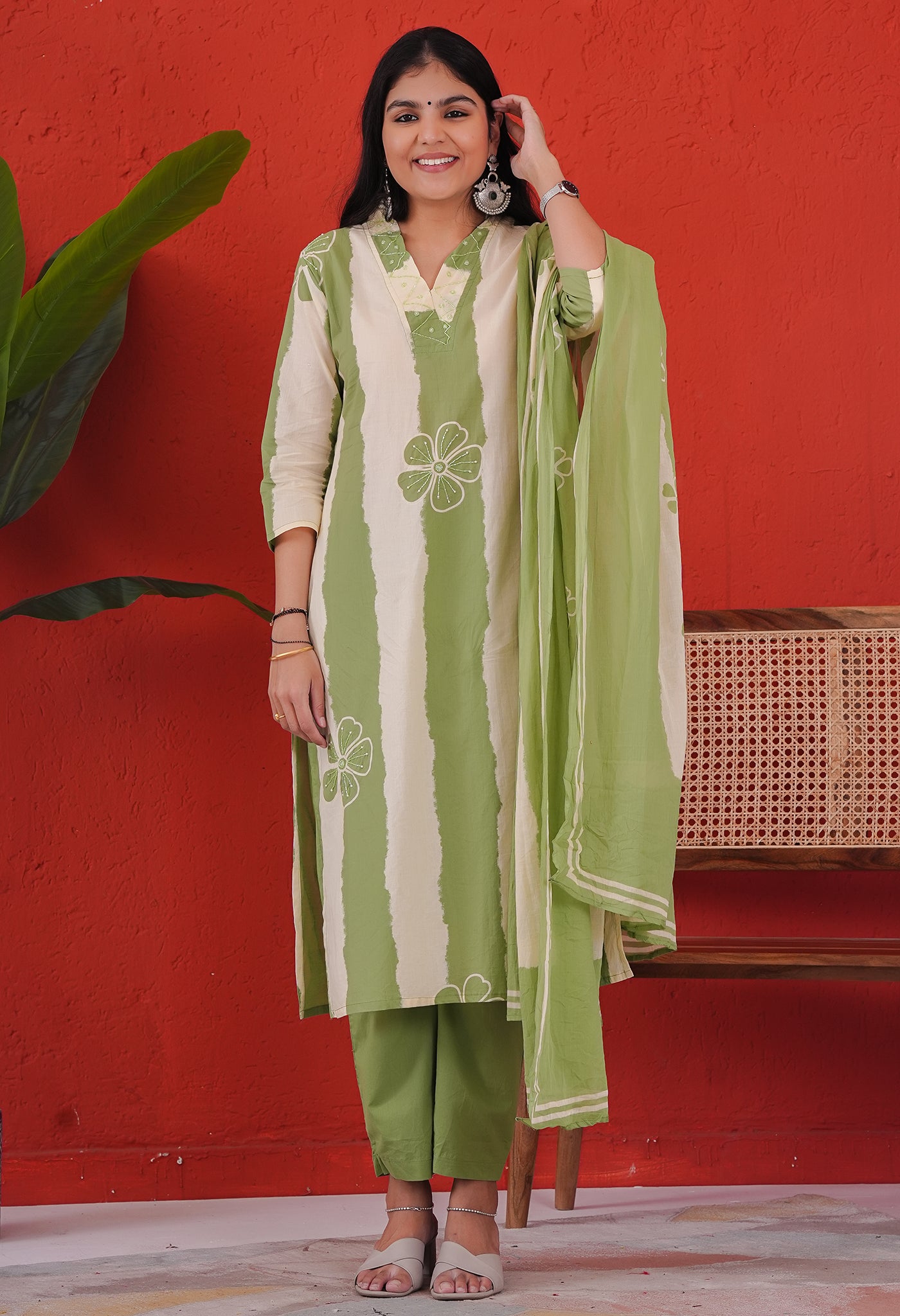 Green and White Cotton Straight Kurta Set with Floral Print