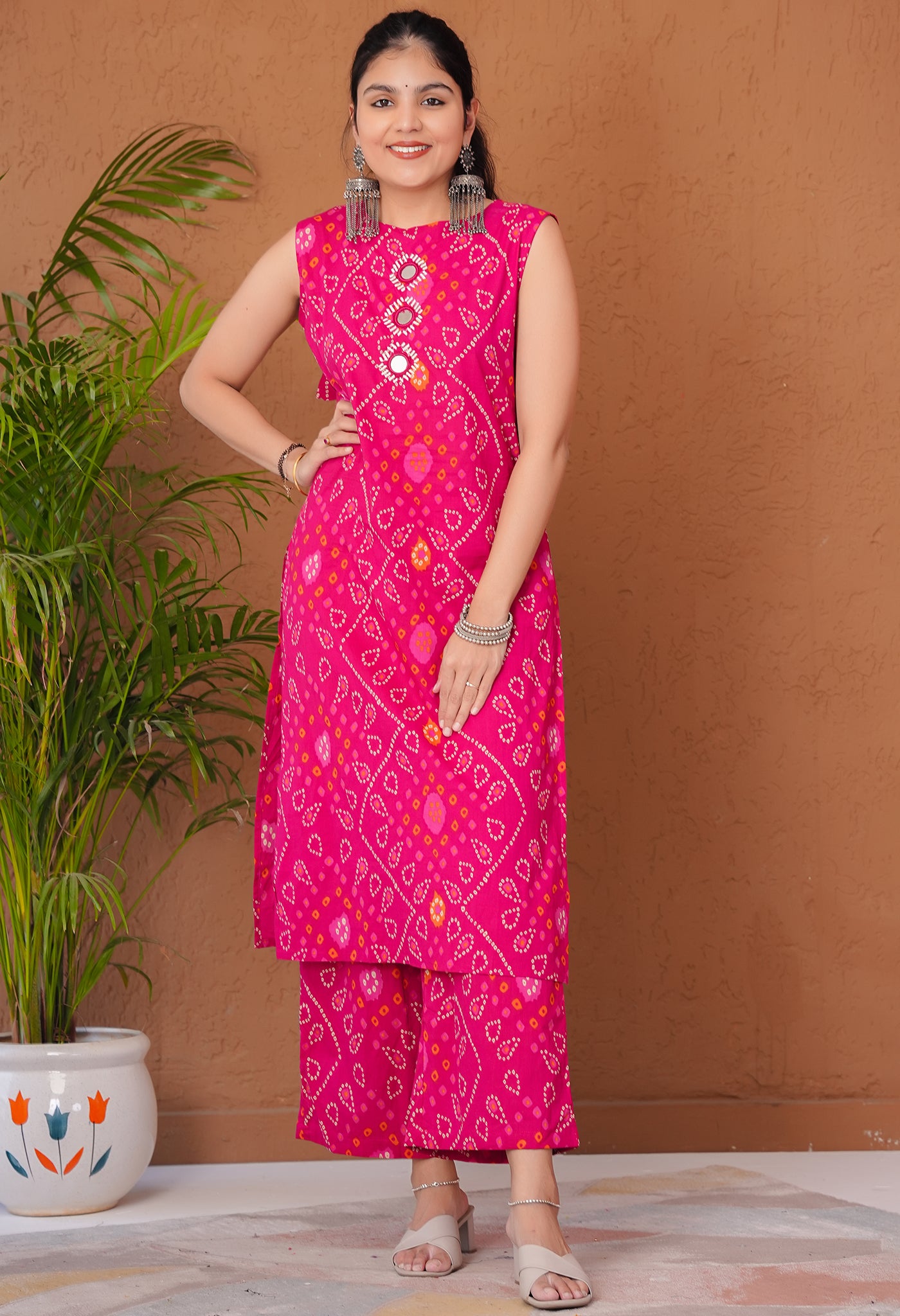 Pink Cotton Bandhani Printed Sleeveless Kurta Suit Set with Extra Sleeves