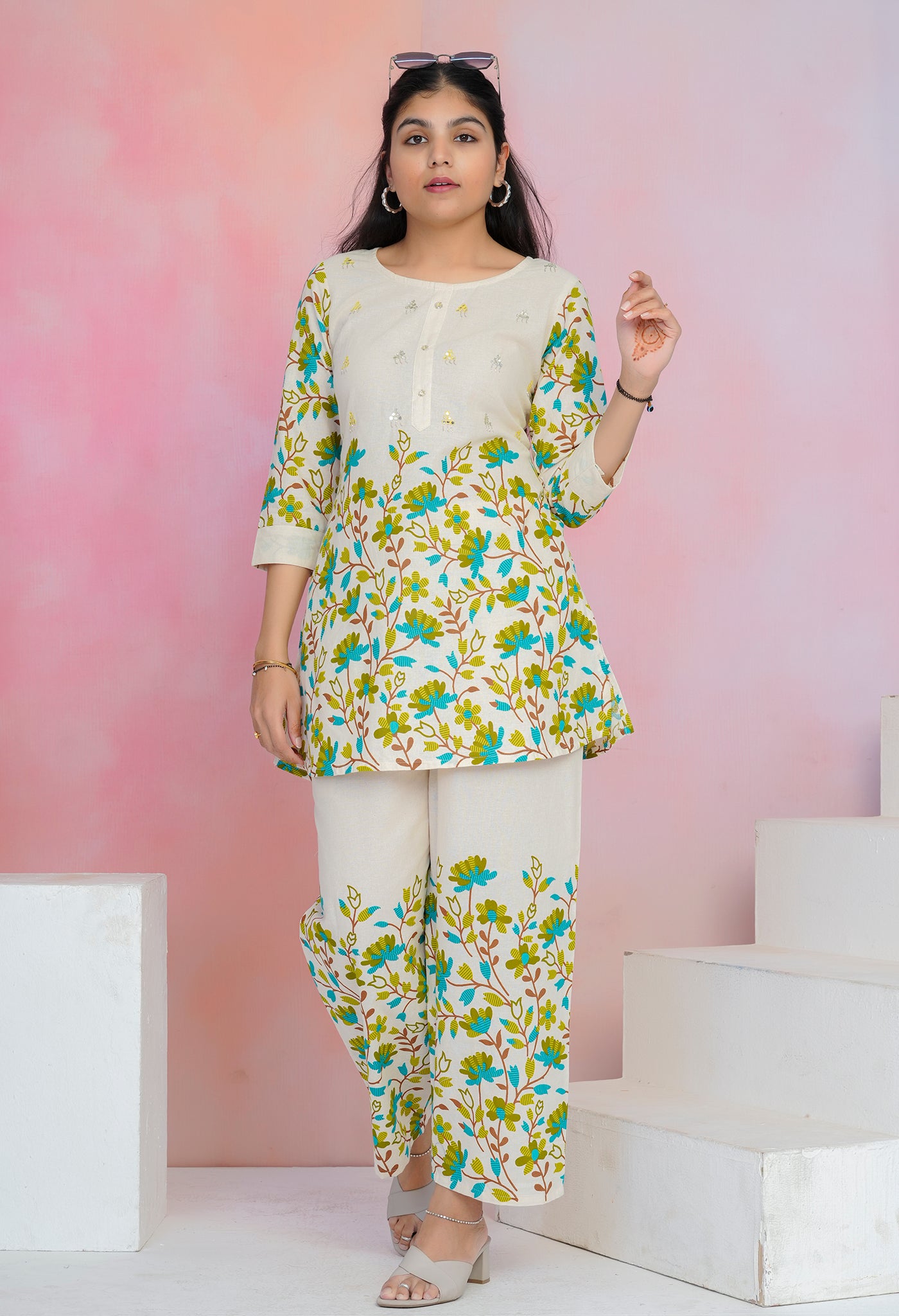 Cream Cotton Flex Co-ord Set with Floral Motifs & Mirror Work